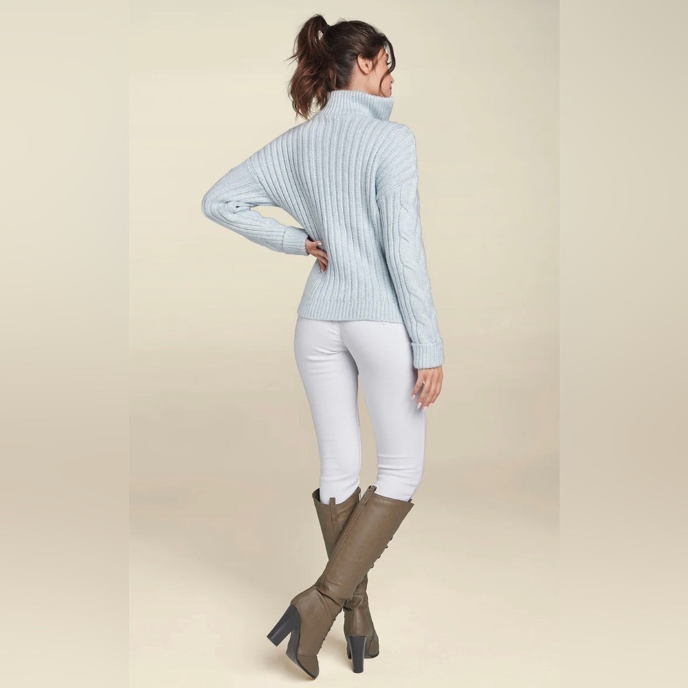 Quarter zip Sweater - Picture 14 of 16
